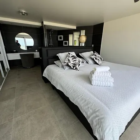 100m2 De Paradis En Total Vue Saint-Georges-de-Didonne